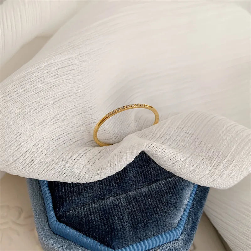 Simple Style Round Titanium Steel Gold Plated Artificial Diamond Ring