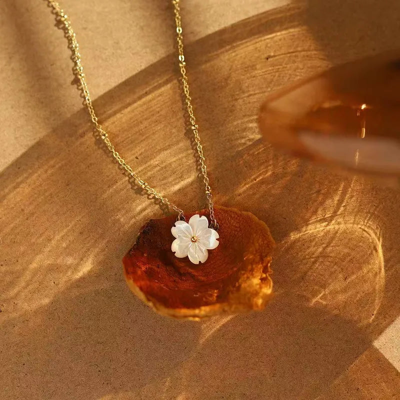 Flower 304 Stainless Steel Pendant Necklace