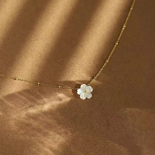 Flower 304 Stainless Steel Pendant Necklace